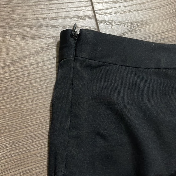 J. Crew Women's black skirt, Size 4 - Picture 4 of 7